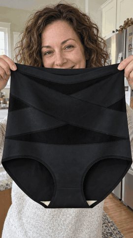 Real customer with the black Almsie Snatched Brief
